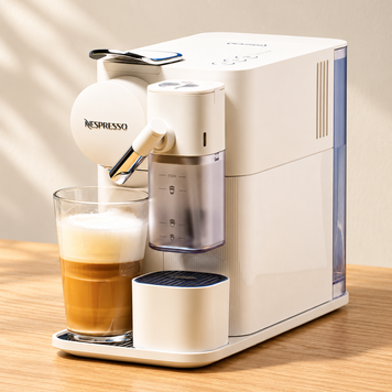 Кофемашина Nespresso Lattissima One White с автоматической молочной системой для капсул Original 1239052980 фото
