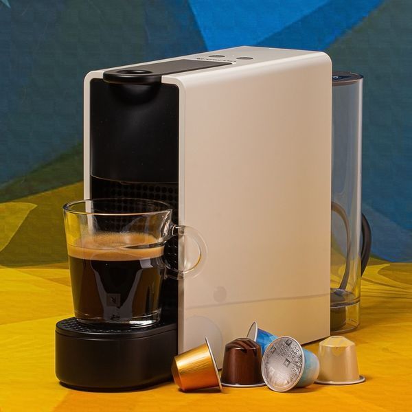 Кавомашина Nespresso Essenza Mini C30 Pure White для капсул Original 1233095975 фото