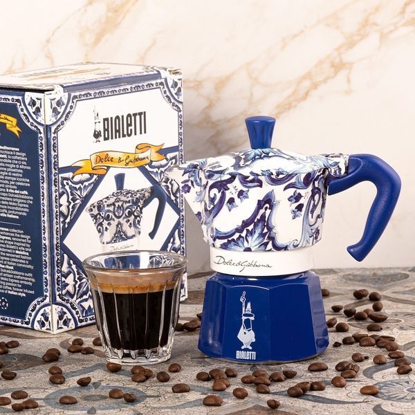 Гейзерная кофеварка Bialetti Moka Express Dolce&Gabbana Blu Mediterraneo, 3 чашки 0005345 фото